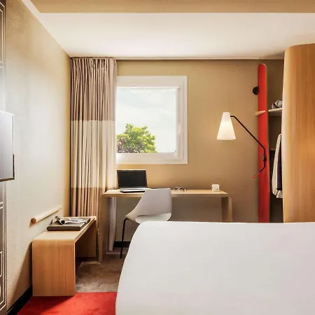 Ibis Massy Hotel Massy  Exterior photo